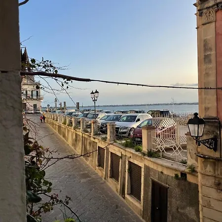Perla Marina Syracuse